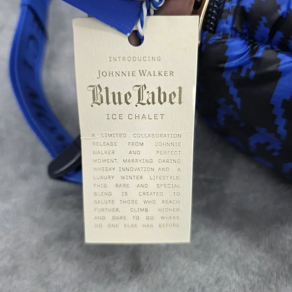 Johnnie Walker Blue Label Ice Chalet Limited Edition Puffer Bag  New with Tags